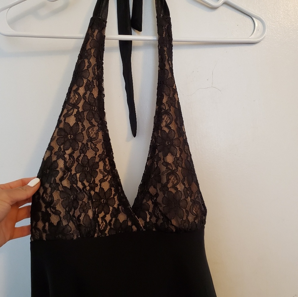 Forever 21 - Picture 2 of 4